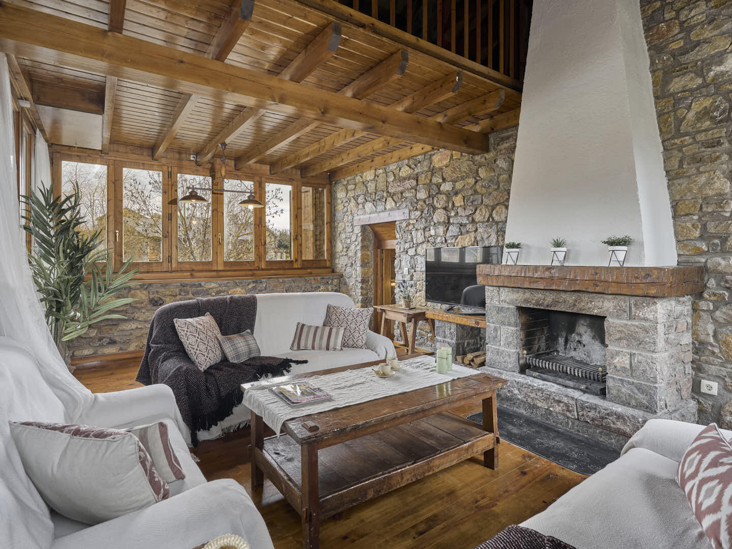 p All Ref1646 14096 1 1 uai Compra y venta de casas y pisos La Cerdanya