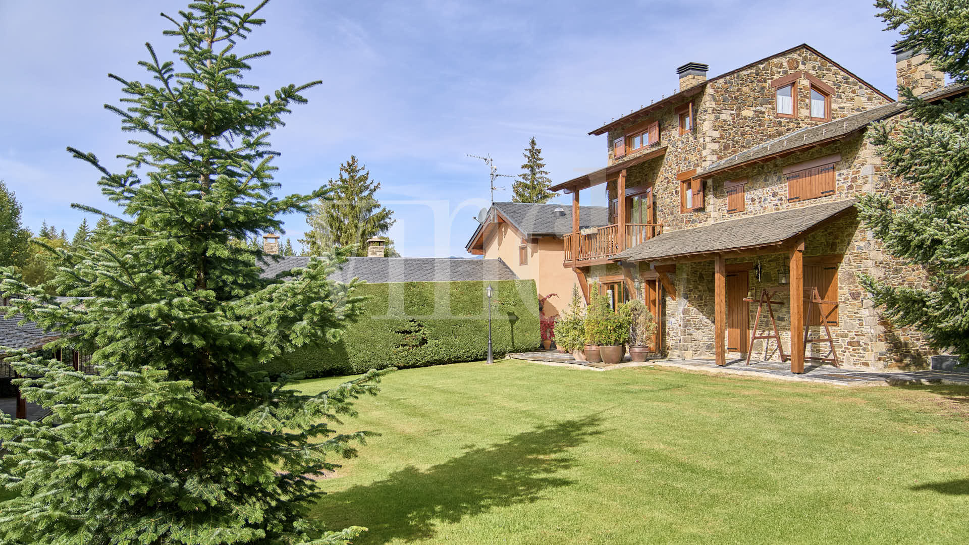default 2 Queixans Ref1689 92041 Compra y venta de casas y pisos La Cerdanya