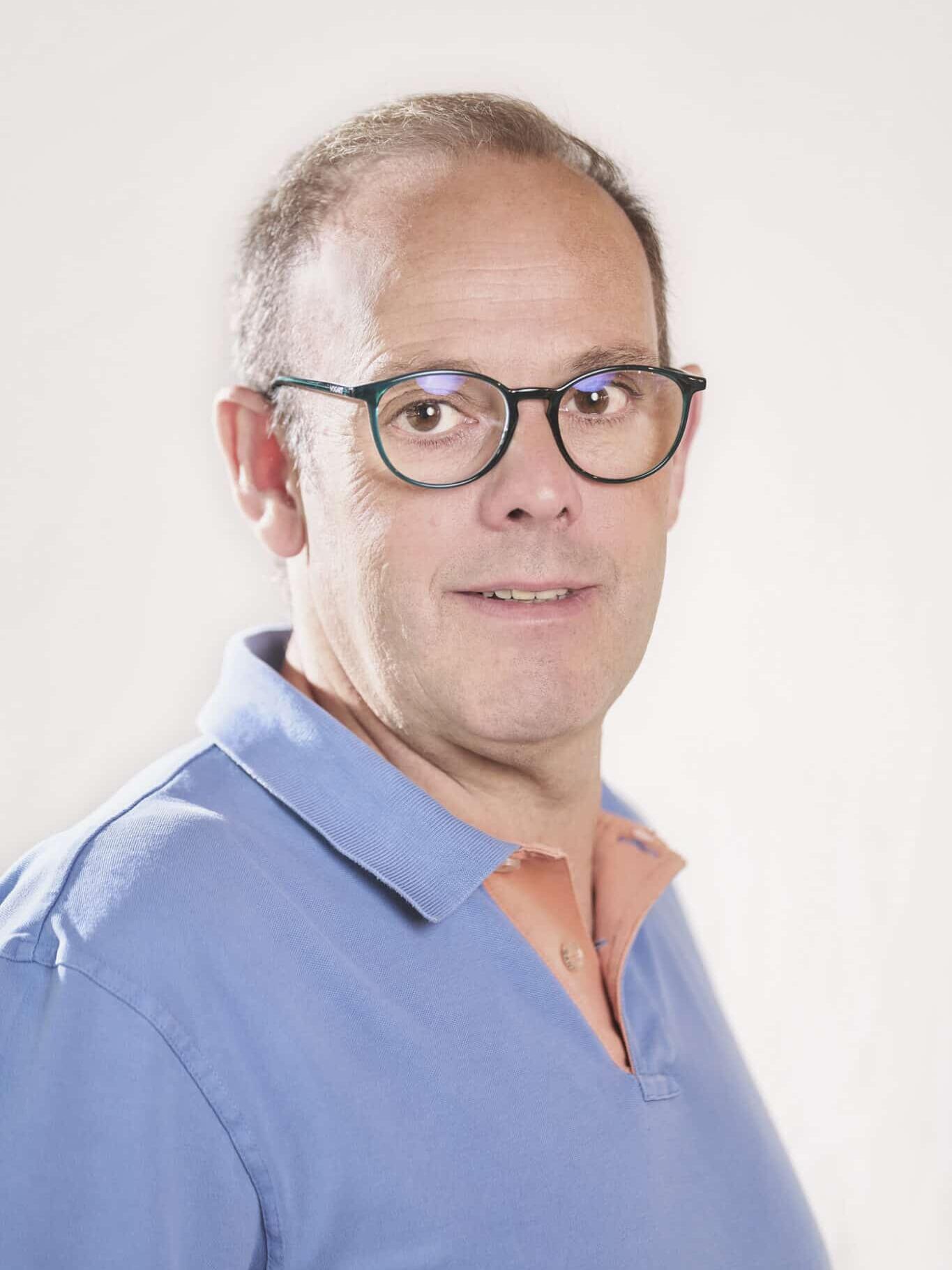 Retrat comercials 93115 1 1 scaled uai Compra y venta de casas y pisos La Cerdanya