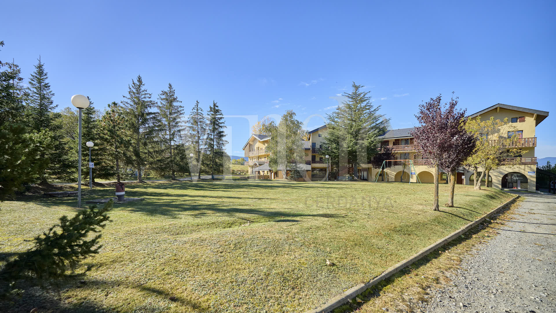 StLeocadia-Ref1693-93251 25 StLeocadia Ref1693 93251 Compra y venta de casas y pisos La Cerdanya