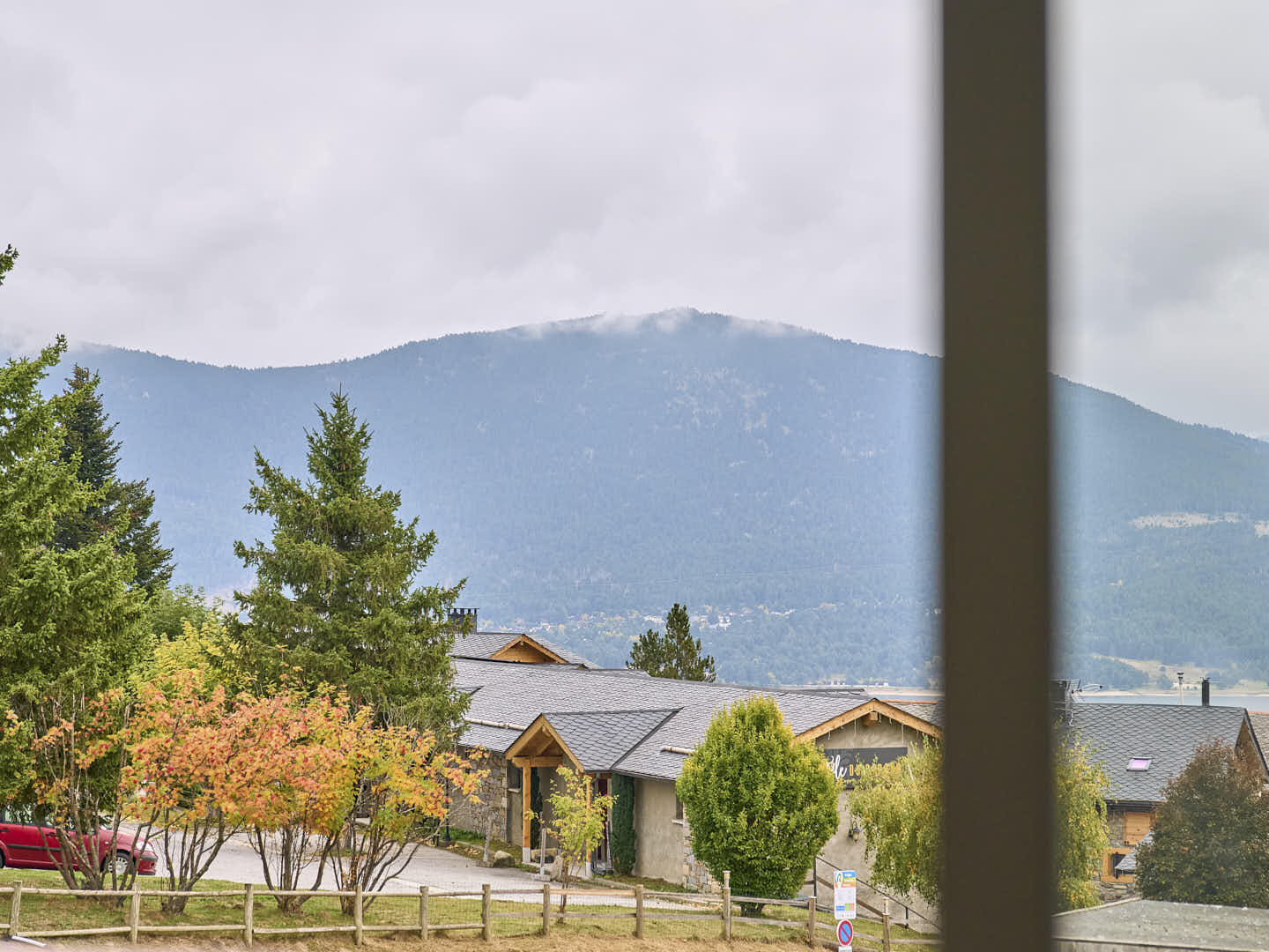 p LesAngles Ref1685 92395 1 uai Compra y venta de casas y pisos La Cerdanya