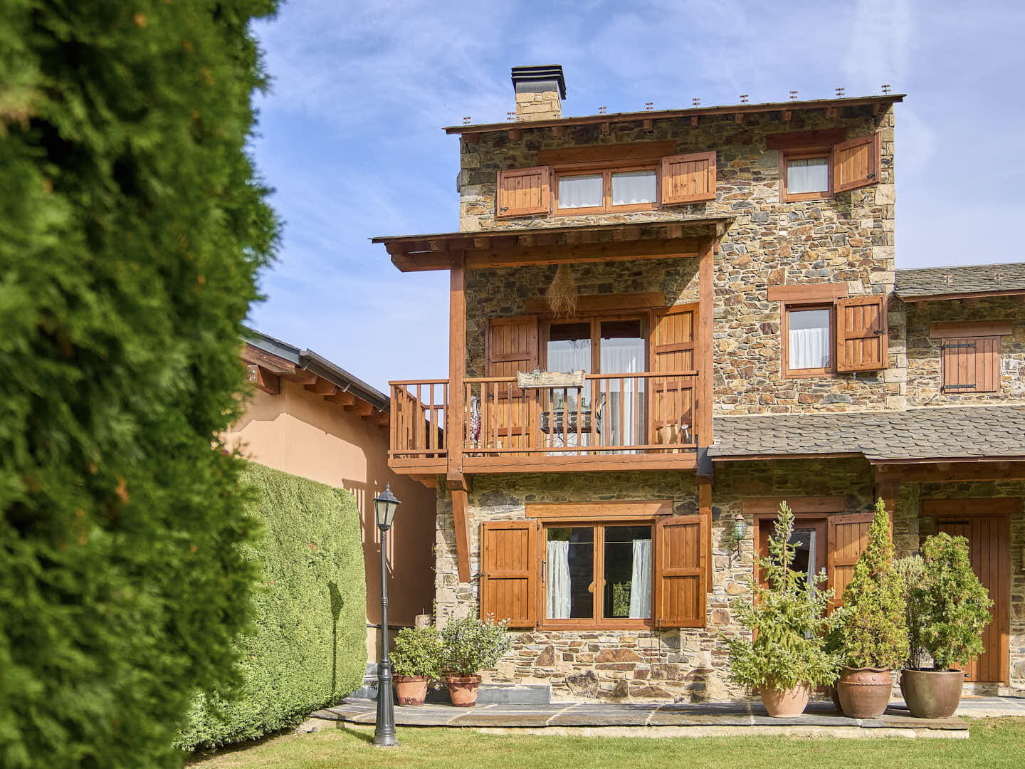 p Queixans Ref1689 92032 1 uai Compra y venta de casas y pisos La Cerdanya