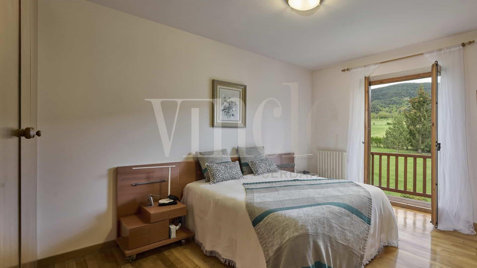 Vilallobent Ref1703 32666 uai Compra y venta de casas y pisos La Cerdanya