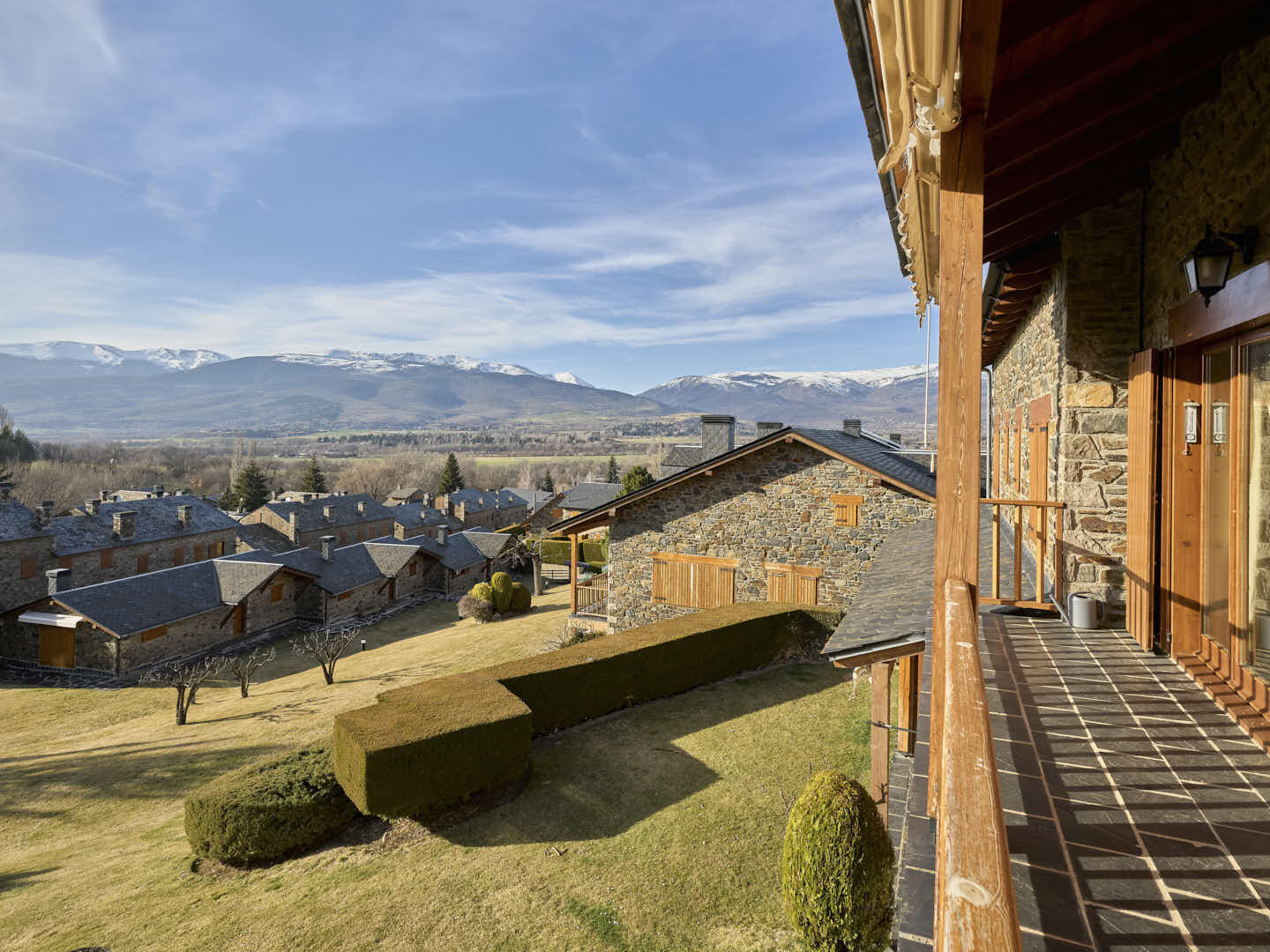 p Queixans Ref1743 14779 1 uai Compra y venta de casas y pisos La Cerdanya