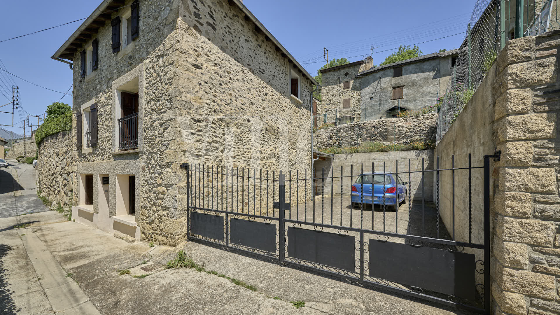 Enveitg-Ref1786-35657 2 Enveitg Ref1786 35657 Compra y venta de casas y pisos La Cerdanya