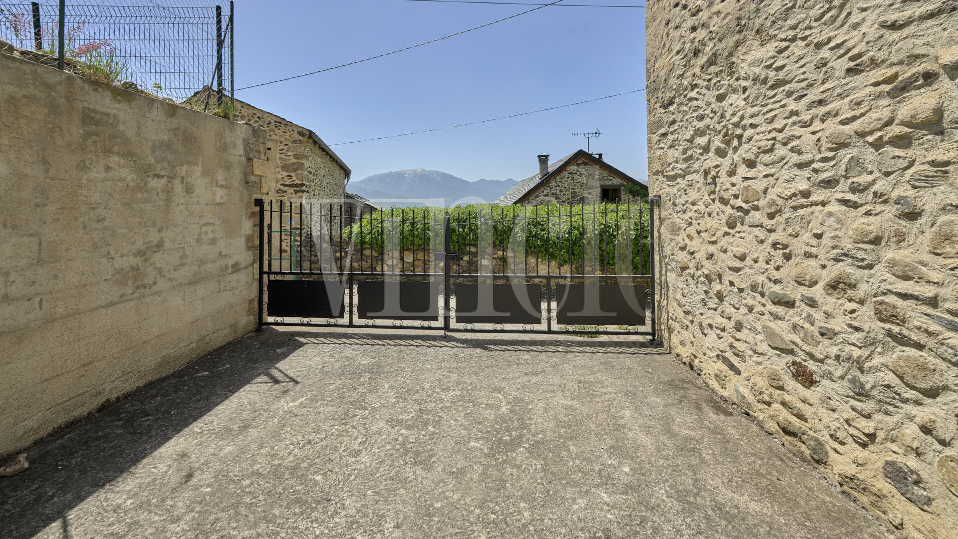 Enveitg-Ref1786-35661 4 Enveitg Ref1786 35661 Compra y venta de casas y pisos La Cerdanya