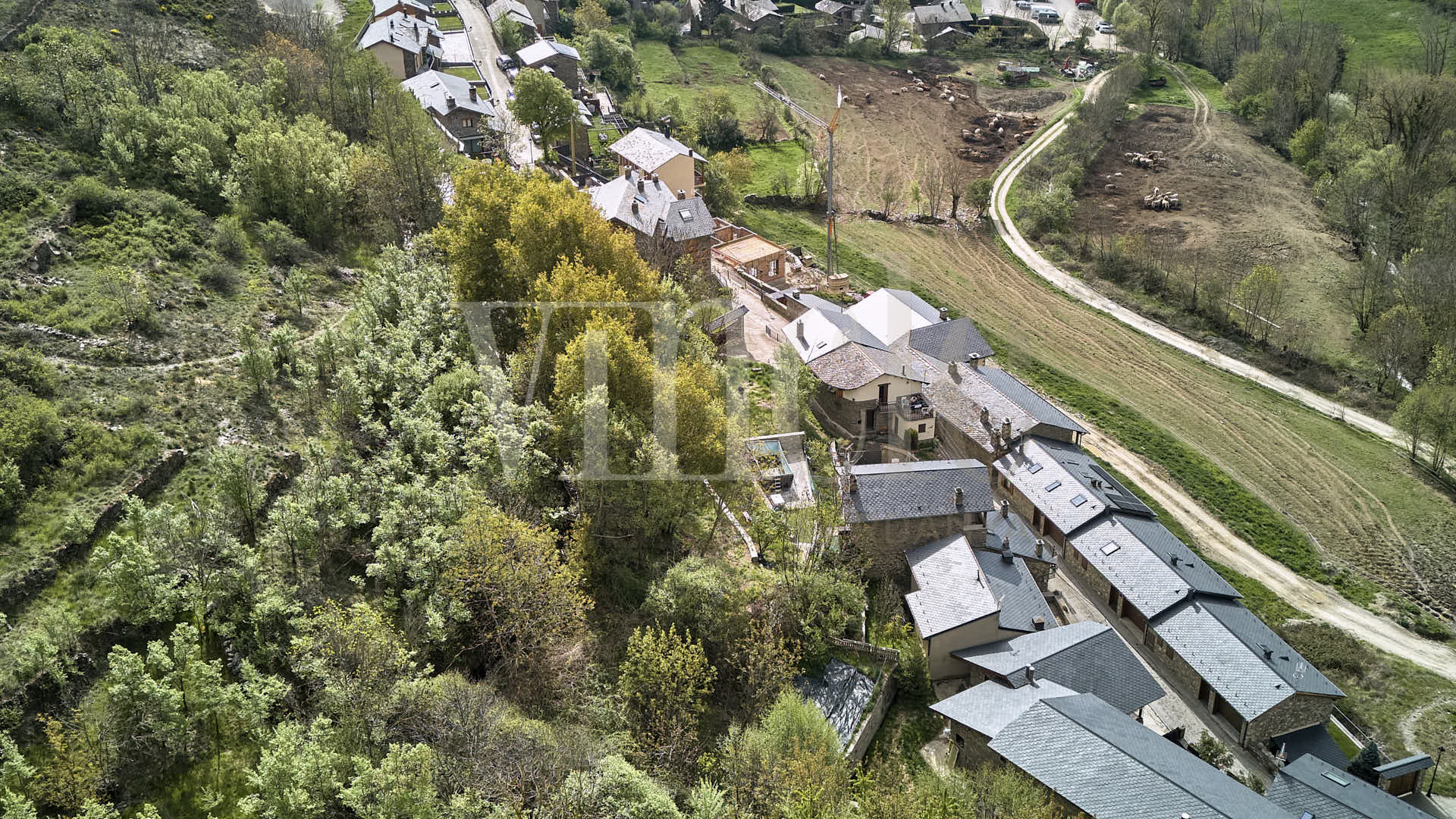 default 19 Ger Ref1769 26540 Compra y venta de casas y pisos La Cerdanya