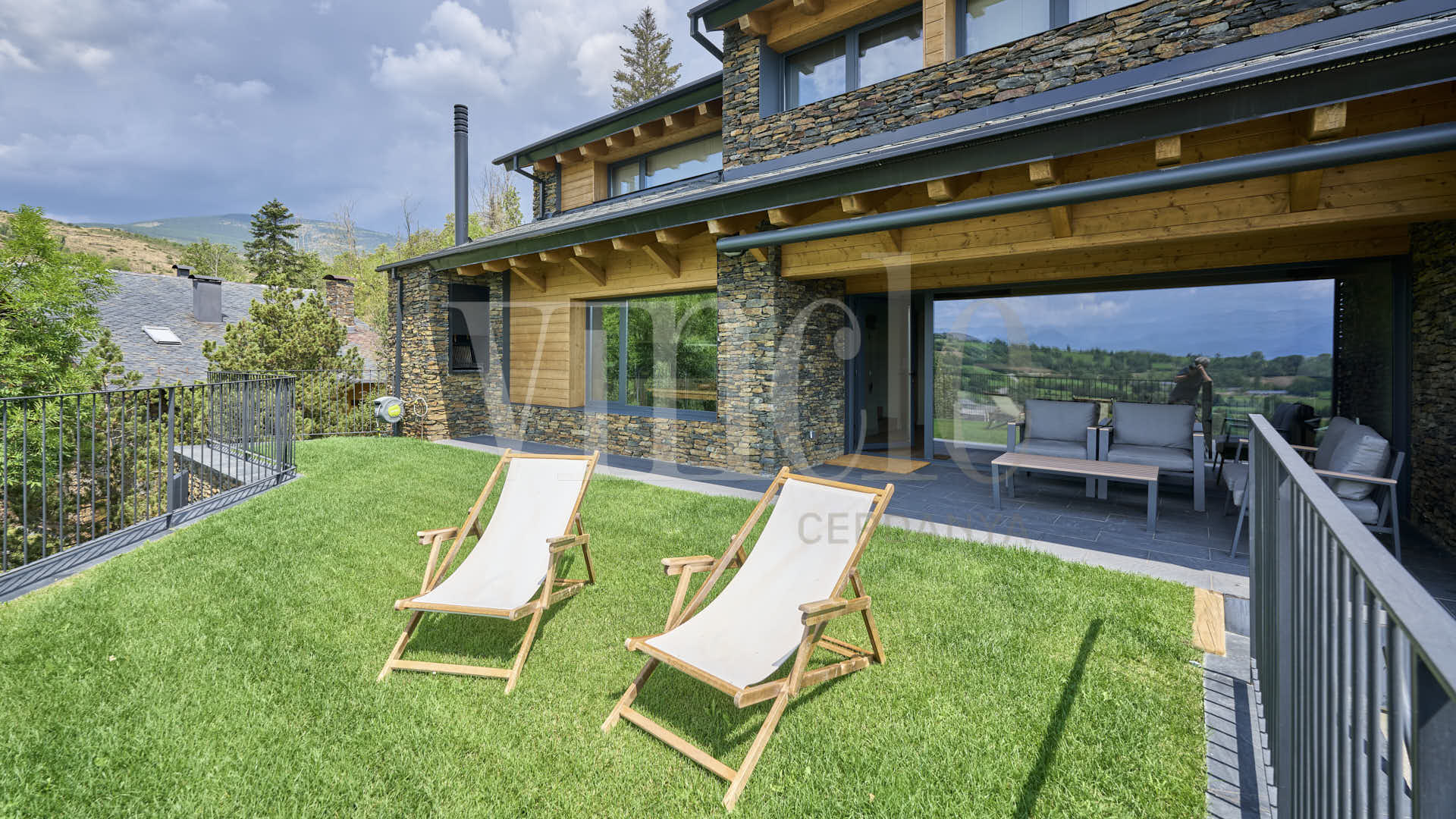 Ger-Ref1812-08828 14 Ger Ref1812 08828 Compra y venta de casas y pisos La Cerdanya