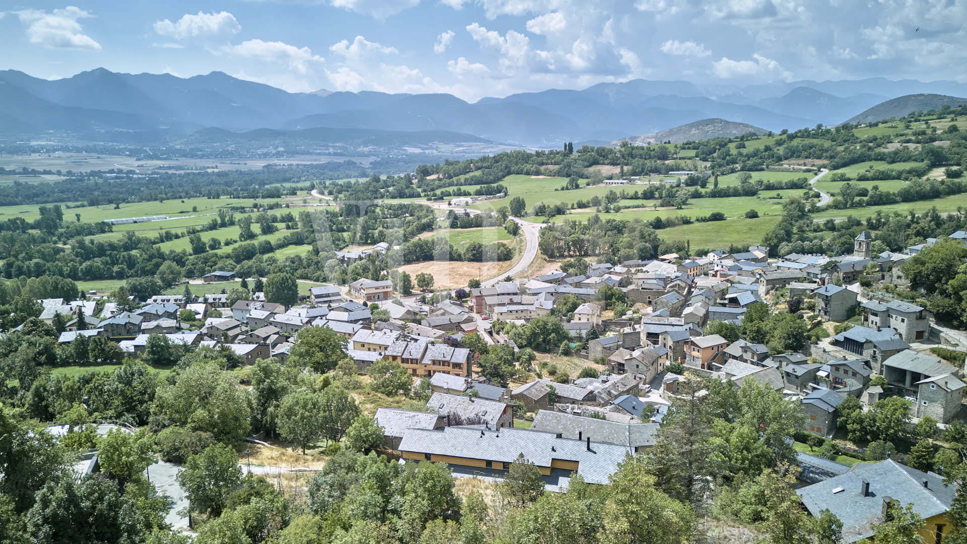 default 58 Ger Ref1812 08892 Compra y venta de casas y pisos La Cerdanya