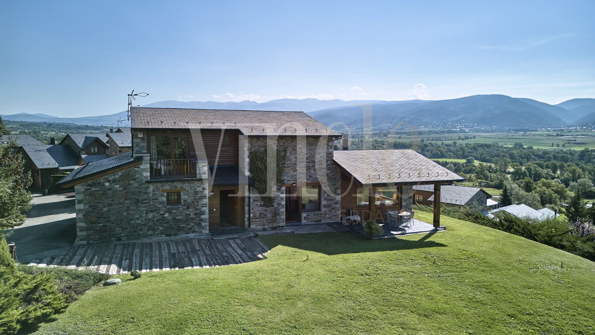 default 58 All Ref1811 561993 Compra y venta de casas y pisos La Cerdanya