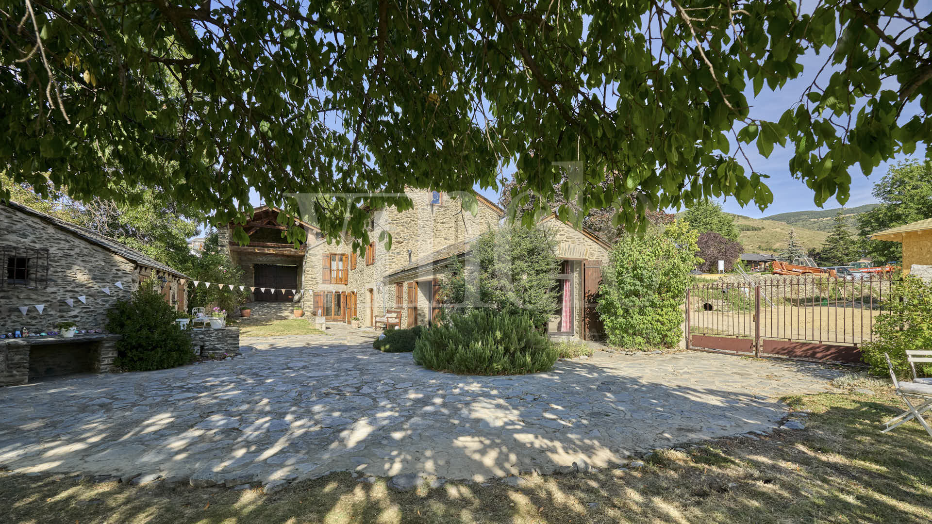 Osseja-Ref1831-64424 5 Osseja Ref1831 64424 Compra y venta de casas y pisos La Cerdanya