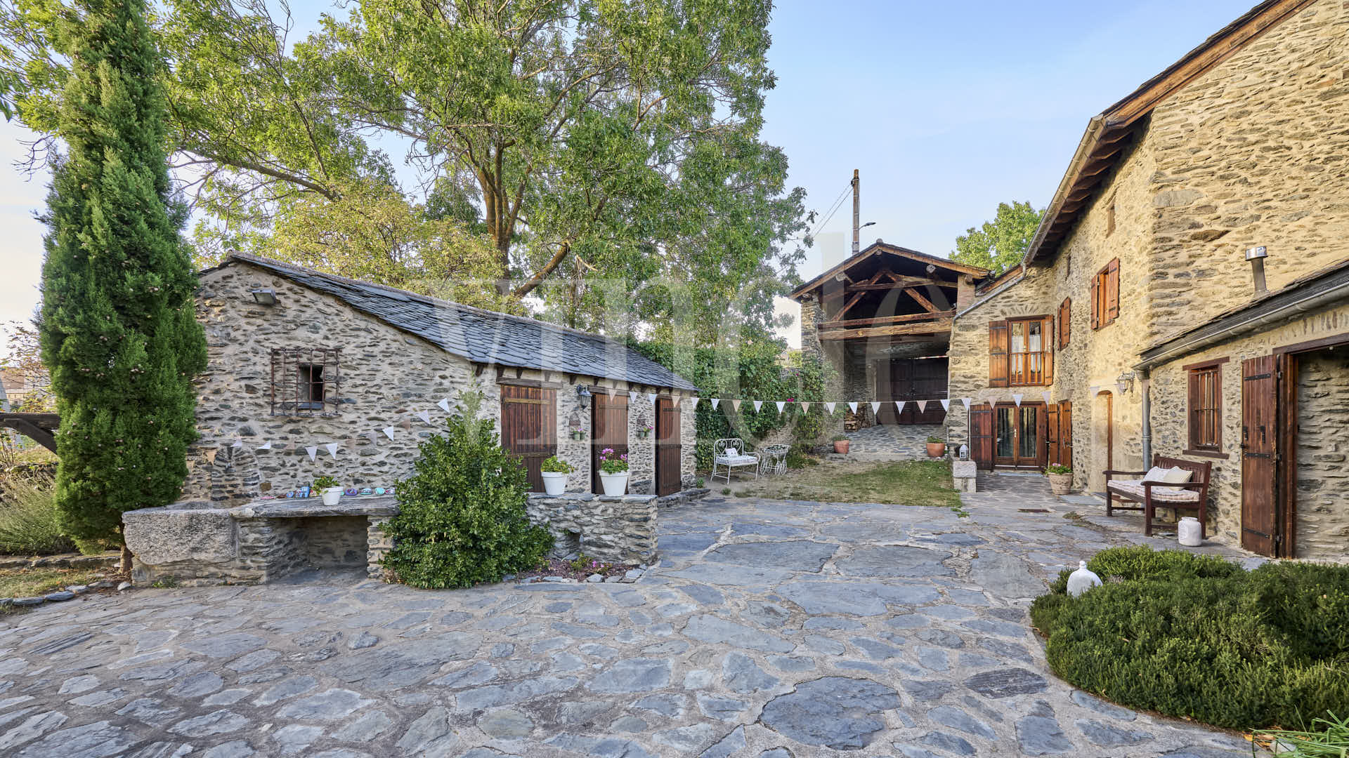 Osseja-Ref1831-64710 87 Osseja Ref1831 64710 Compra y venta de casas y pisos La Cerdanya