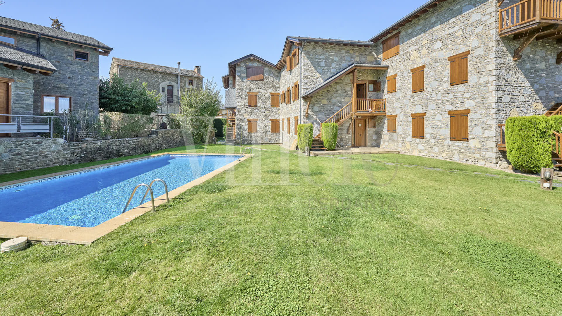 Queixans-Ref1824-09392 37 Queixans Ref1824 09392 Compra y venta de casas y pisos La Cerdanya