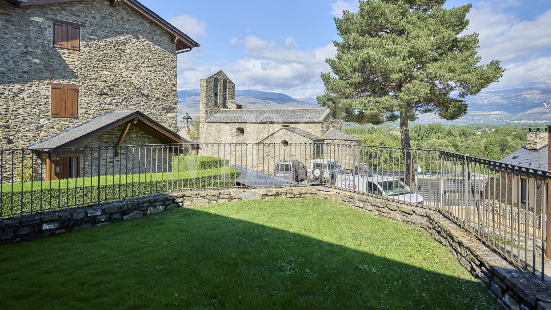 Queixans-Ref1824-09402 3 Queixans Ref1824 09402 Compra y venta de casas y pisos La Cerdanya