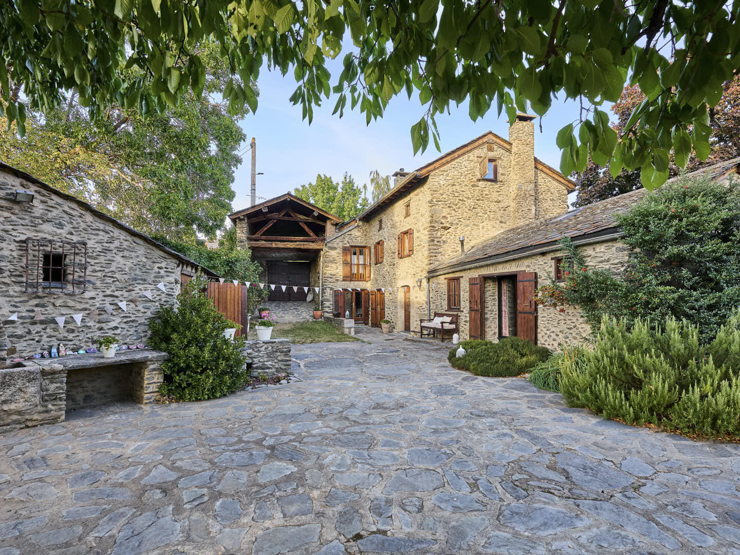 Osseja (Ref. 1831) 2 p Osseja Ref1831 64708 1 uai Compra y venta de casas y pisos La Cerdanya