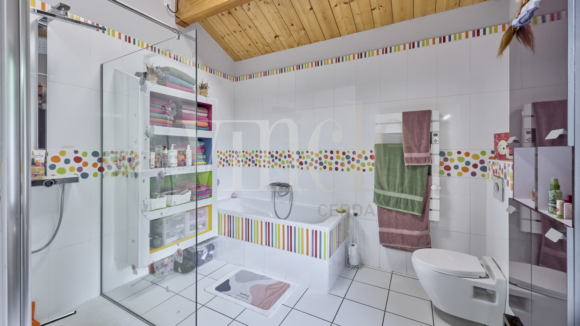 Err-Ref1843-68454 27 Err Ref1843 68454 Compra y venta de casas y pisos La Cerdanya