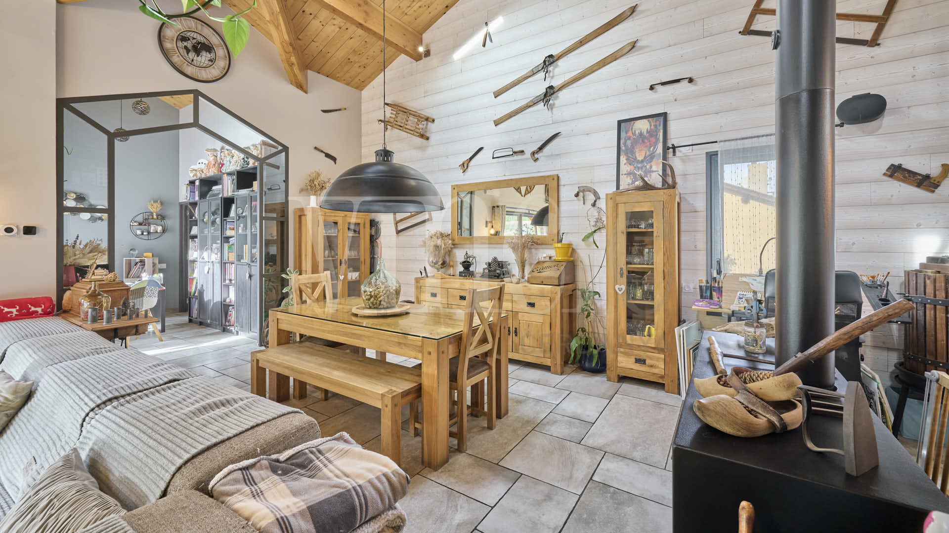 Err-Ref1843-68494 13 Err Ref1843 68494 Compra y venta de casas y pisos La Cerdanya