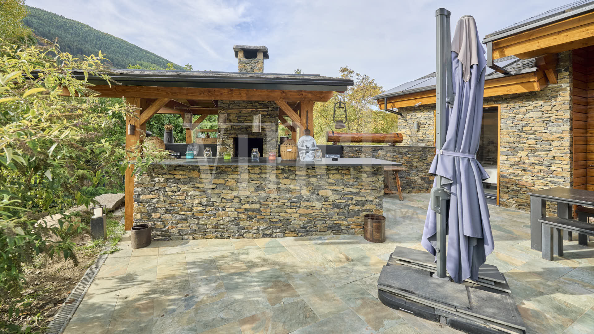 Err-Ref1843-68552 46 Err Ref1843 68552 Compra y venta de casas y pisos La Cerdanya