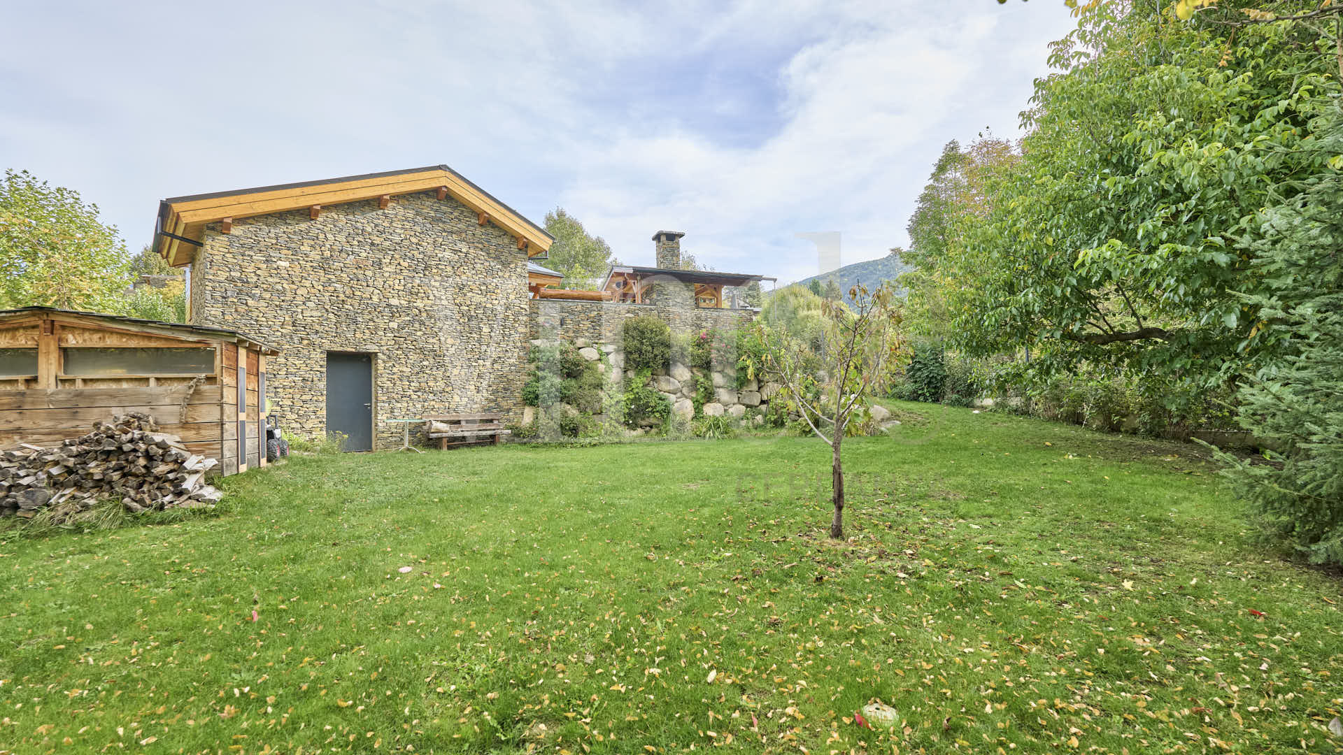 Err-Ref1843-68578 61 Err Ref1843 68578 Compra y venta de casas y pisos La Cerdanya