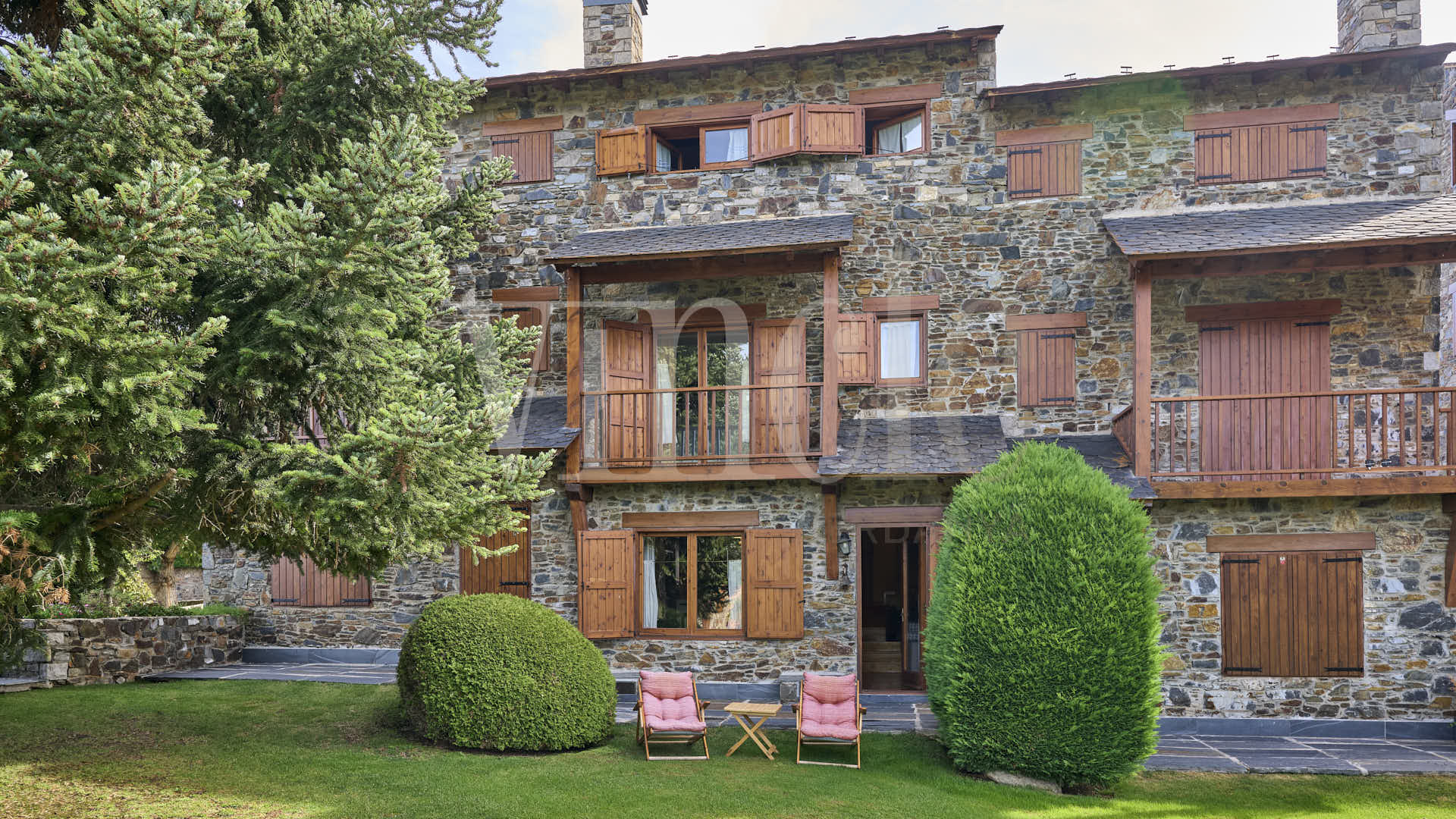 Queixans-Ref1830-64299 1 Queixans Ref1830 64299 Compra y venta de casas y pisos La Cerdanya