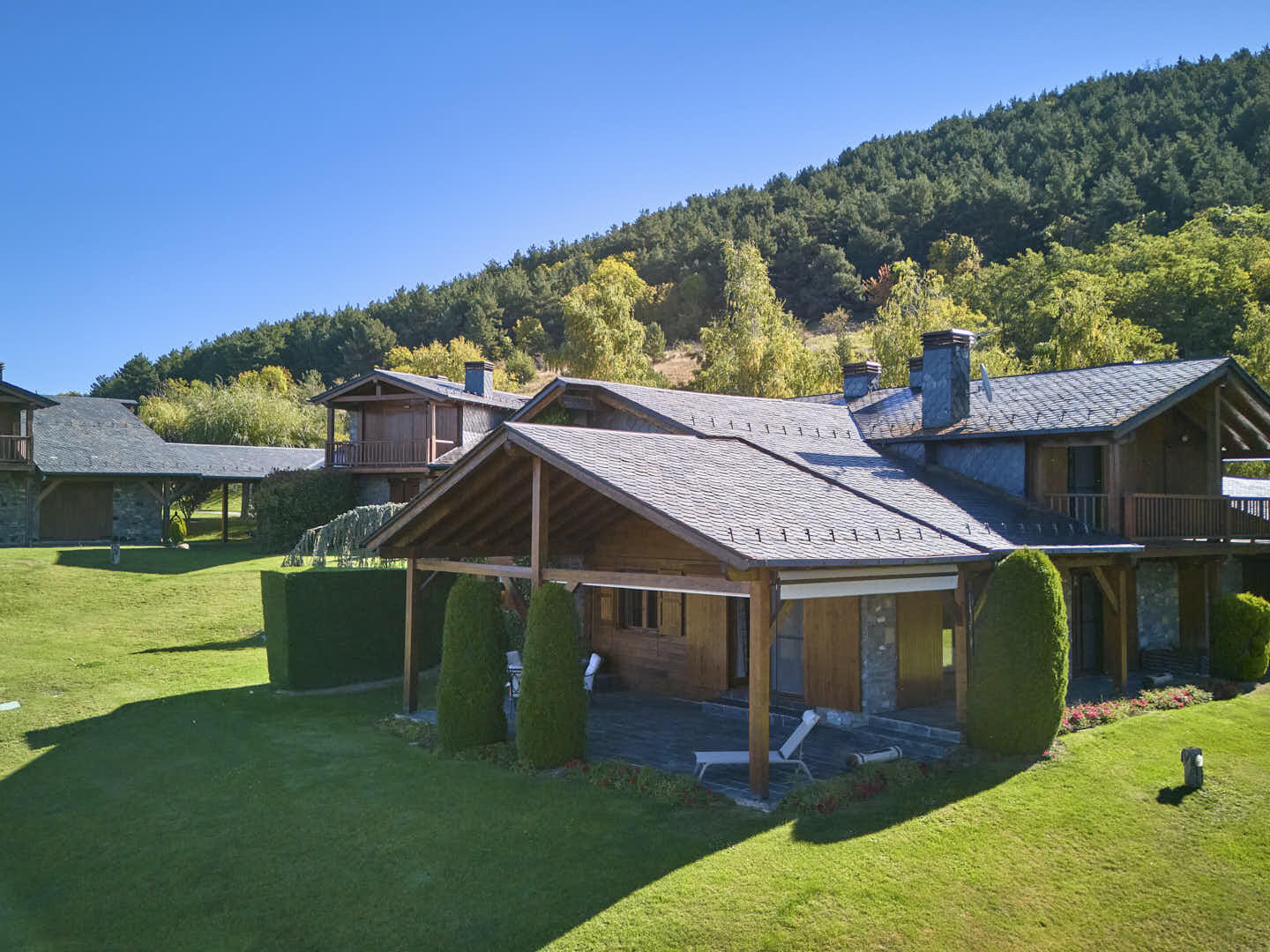 Les Pereres (Ref.1825) 1 p LesPereres Ref1825 09905 1 uai Compra y venta de casas y pisos La Cerdanya